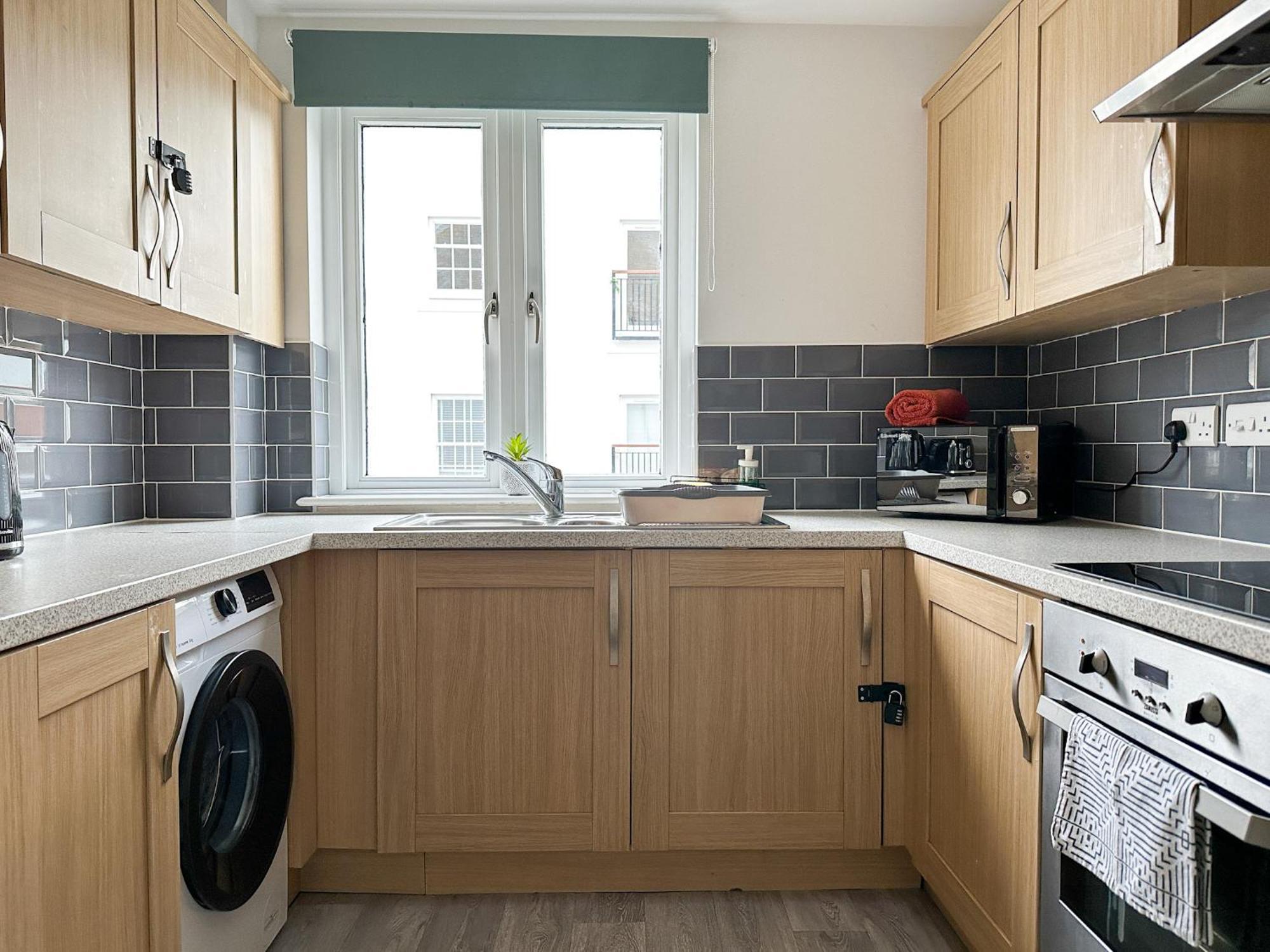 Luxury 2 Bedroom City Centre Apartment - Secure Parking - Amazing Location! Canterbury Exterior foto